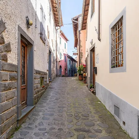 Dimora La Rocca *