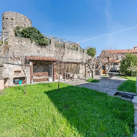 別荘 Dimora La Rocca *