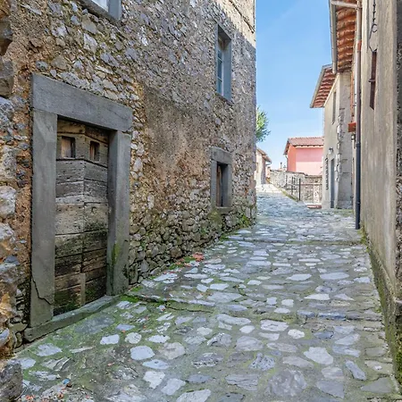 Dimora La Rocca Gallicano